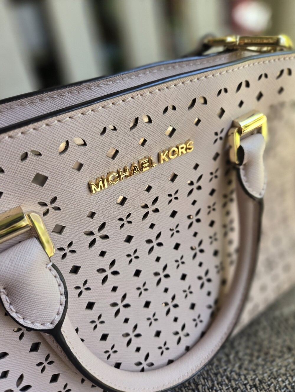 Michael Kors Blush Pink Selma Saffiano Satchel with Shoulder Strap - Picture 6 of 7